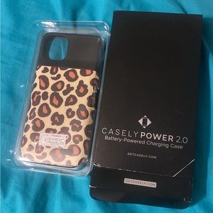iPhone 11 Pro Max charging case. Used once. Just too heavy for me